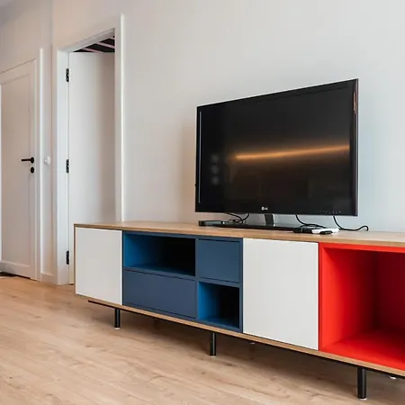 Postepu Comfort By Bookinghost