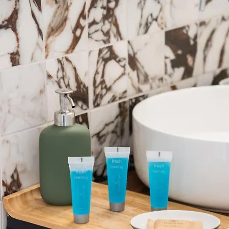 Postepu Comfort By Bookinghost *