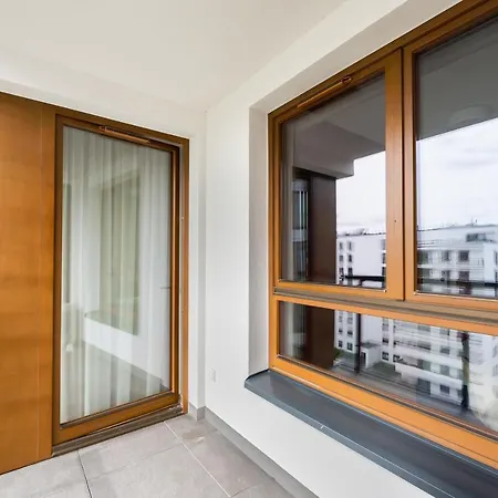 Apartment Postepu Comfort By Bookinghost